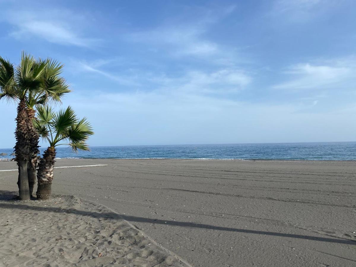 Beach Apartment El Faro Torrox Eksteriør bilde
